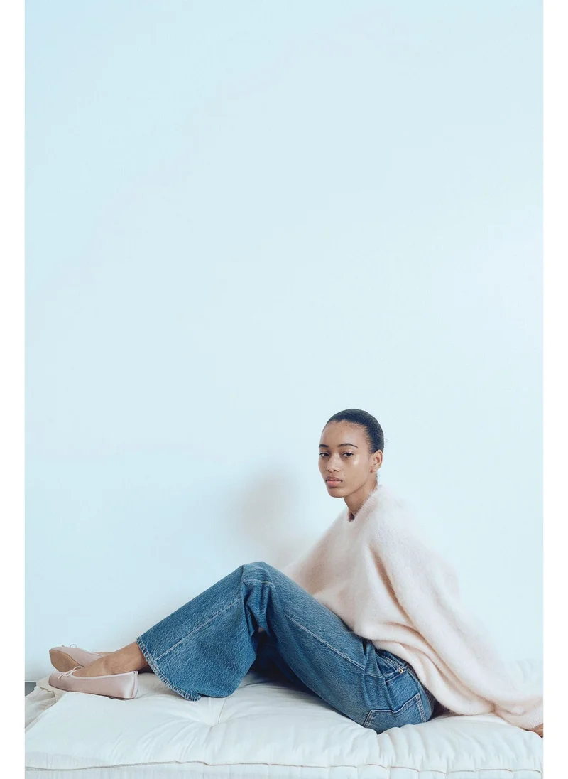 اتش اند ام Flared Regular Jeans