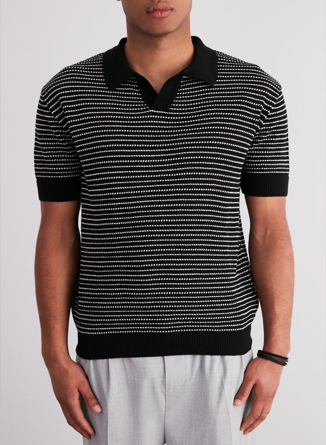 trendyol Black Limited Edition Relaxed Short Sleeve Polo Neck Knitwear T-shirt TMNSS23PO00026 - Image 4