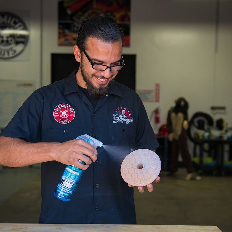 Chemical Guys BUF_333_16 Foam and Wool Polishing Pad Cleaner, Citrus-Based, 16 fl oz - Image 4