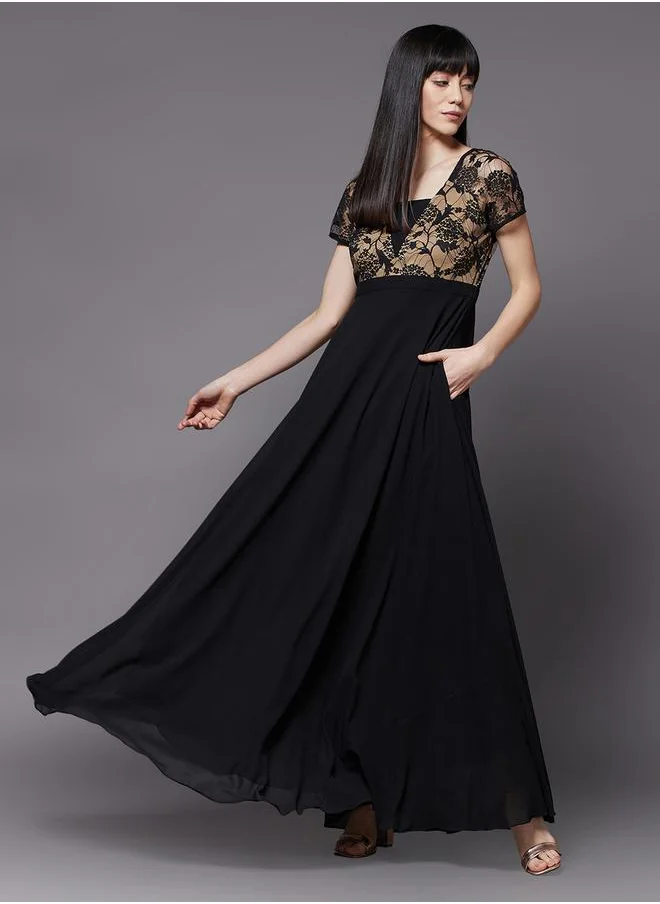 مس تشايس Lace Detail V Neck A-Line Maxi Dress by Styli