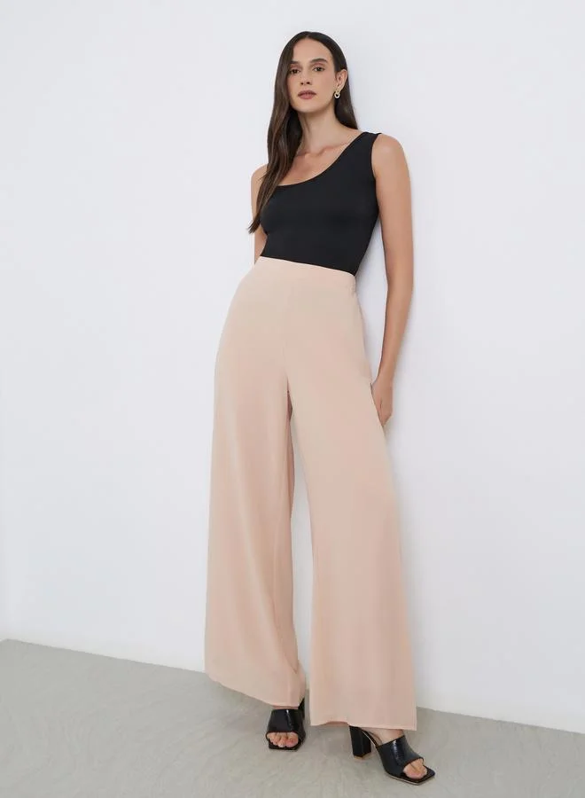 Styli Styli Elegant Cream Wide Leg Trousers
