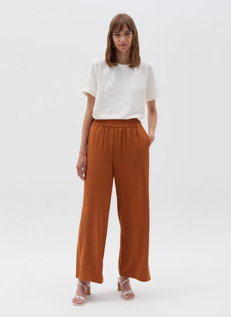 او في اس Crinkle-effect blouse with small splits