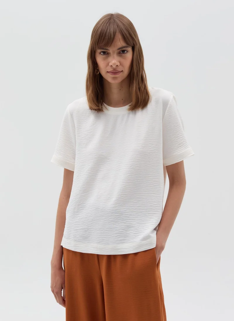 او في اس Crinkle-effect blouse with small splits