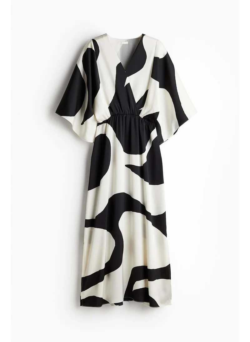 H&M Waisted kaftan dress