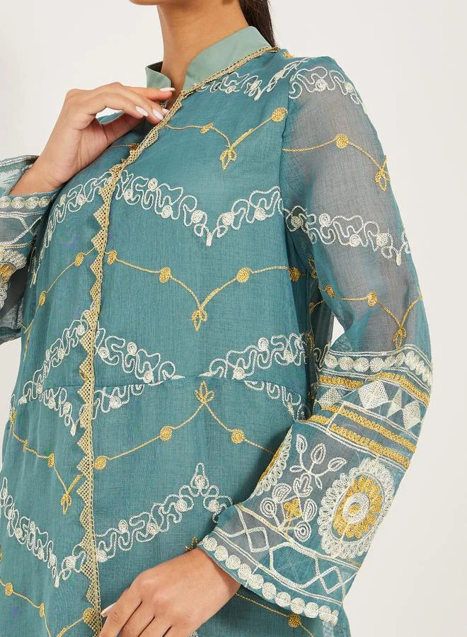 Styli Embroidered Collared Jalabiya