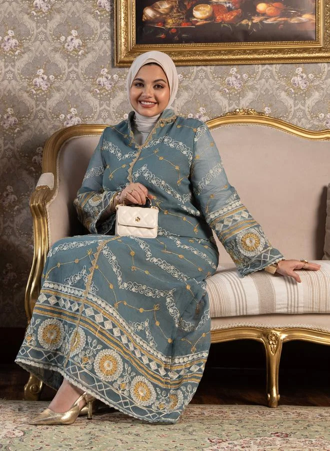 Styli Embroidered Collared Jalabiya
