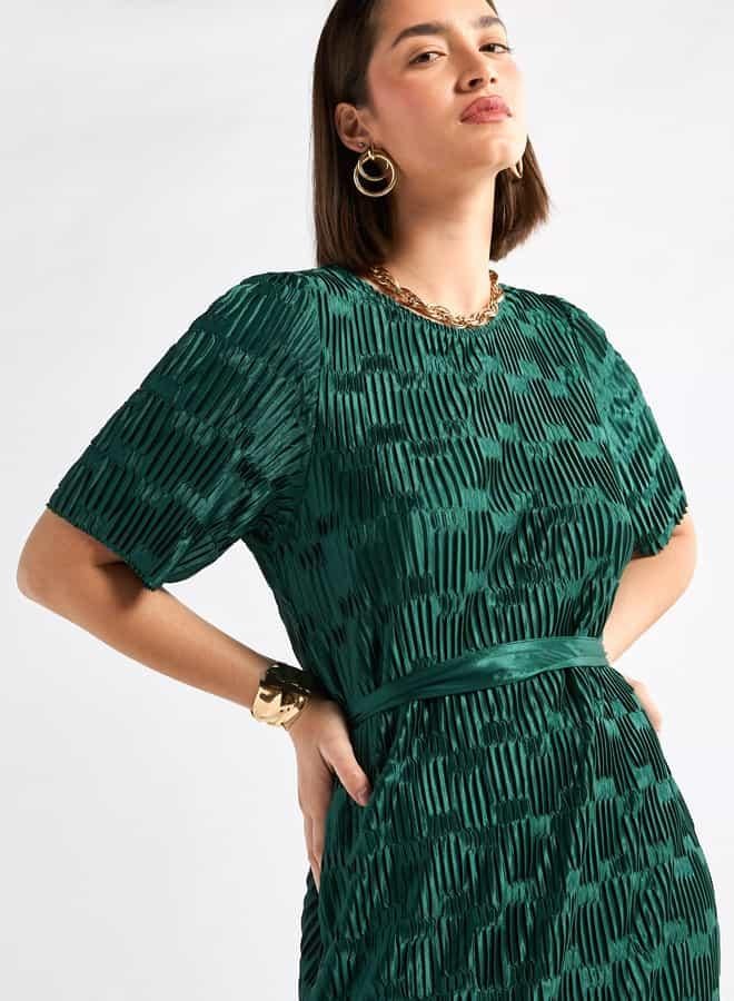 سبلاش فيڤ فستان بارز الملمس بياقة مستديرة وأكمام قصيرة وحزام ربط - Image 4