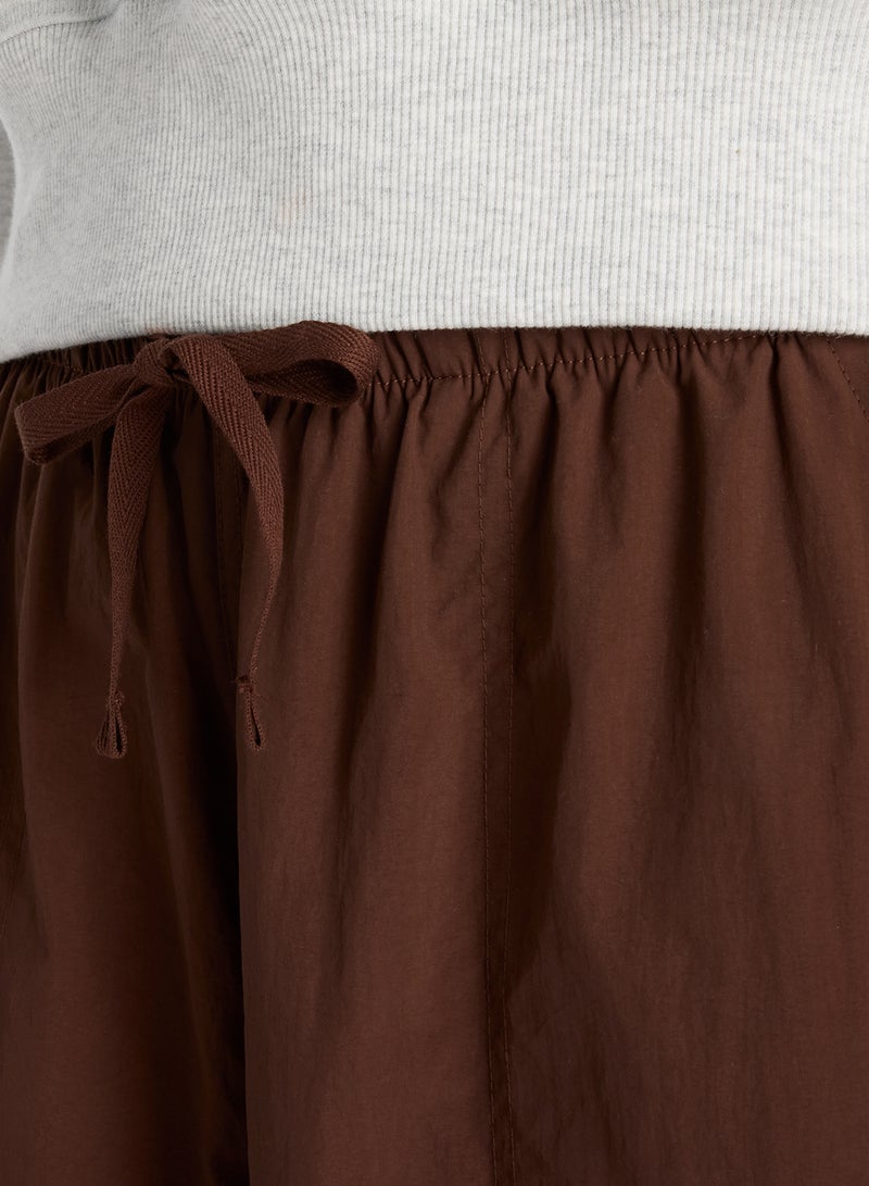 New Balance Essential Woven Cargo Pants - Image 4