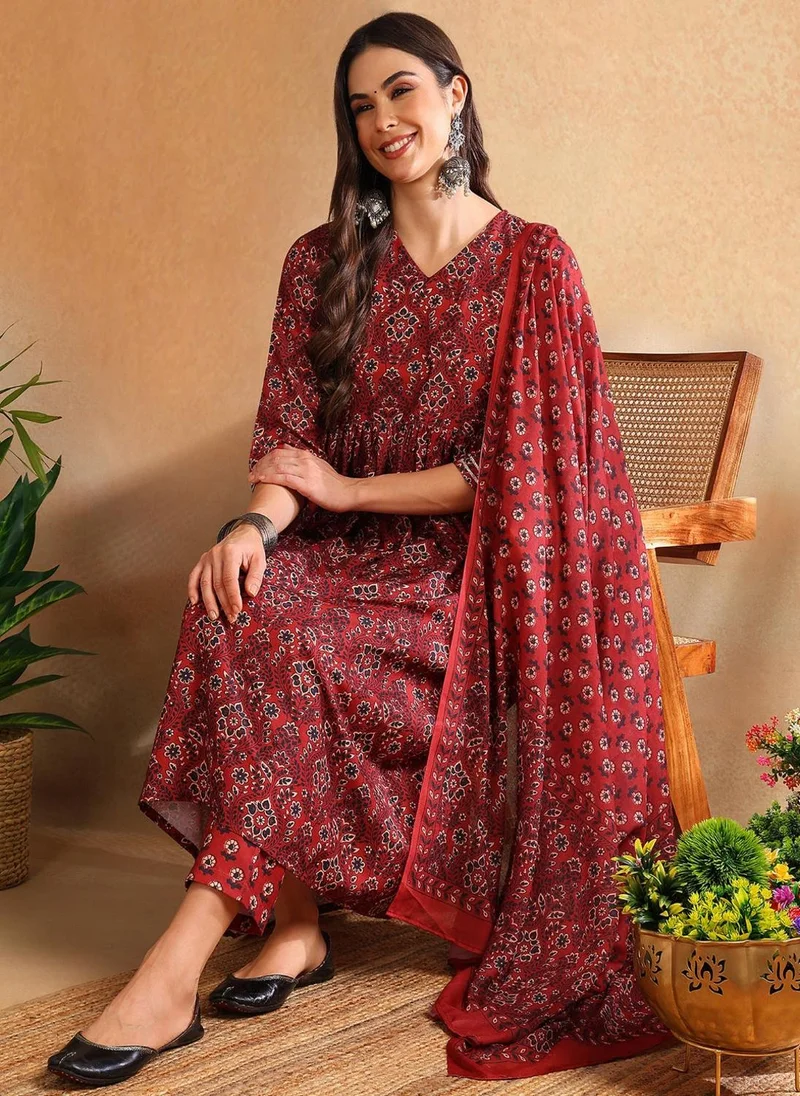 زيري سوق Red Rayon Blend Floral Printed A-Line 3-Piece Kurta Set