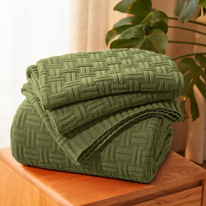 60X80 THROW BLANKET SOFT COZY ACRYLIC THROW BLANKET CABLE KNIT THROW BLANKET FOR COUCH SOFA BED OLIVE GREEN