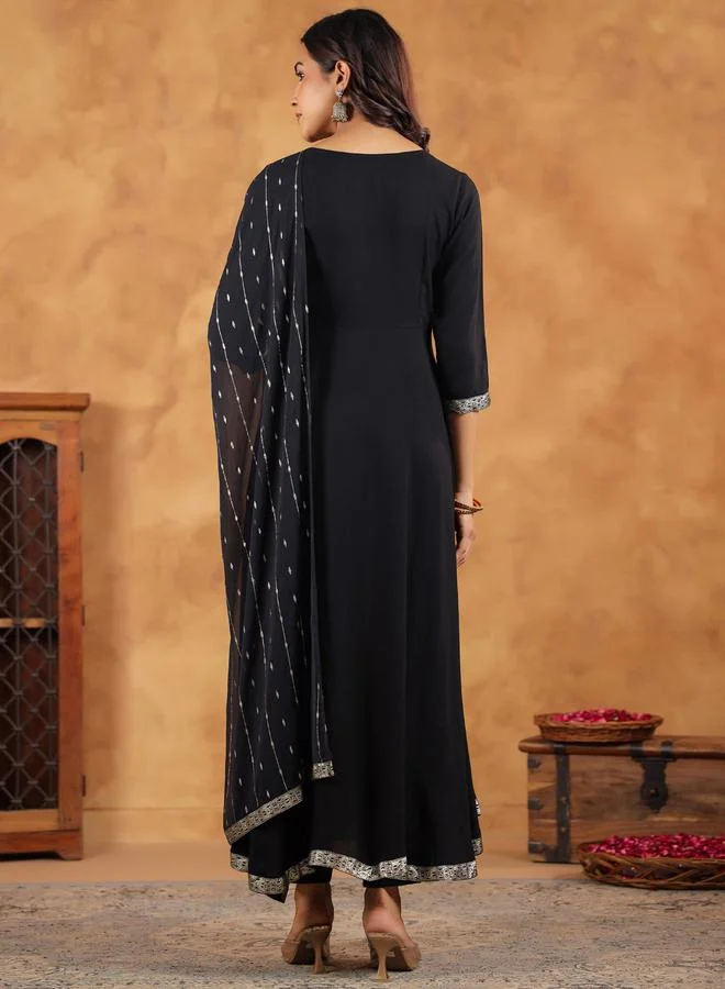 Janasya Janasya Embroidered Kurta and Trousers with Dupatta Set