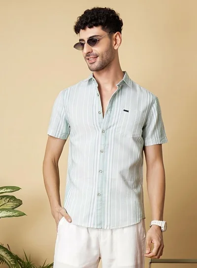 The Indian Garage Co Men Slim Fit Striped Half Sleeves Cutaway Collar Casual Shirt