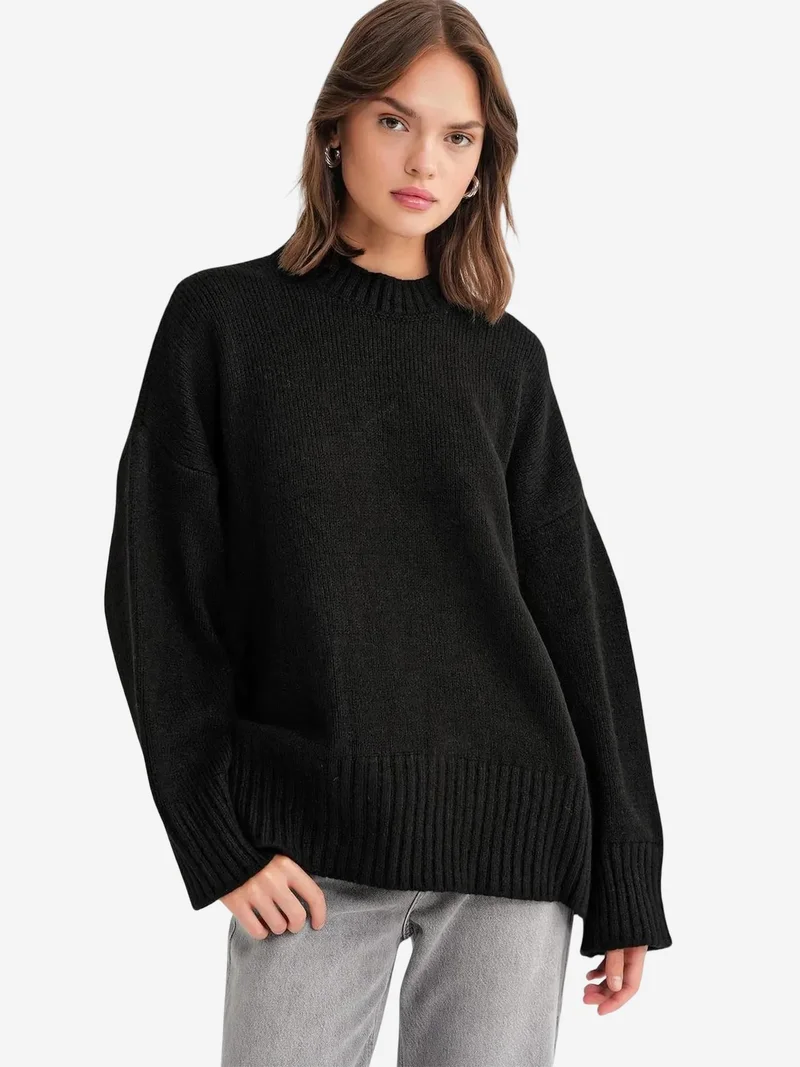 MixRay Mixray Oversized Ribbed Knit Sweater with Crew Neck