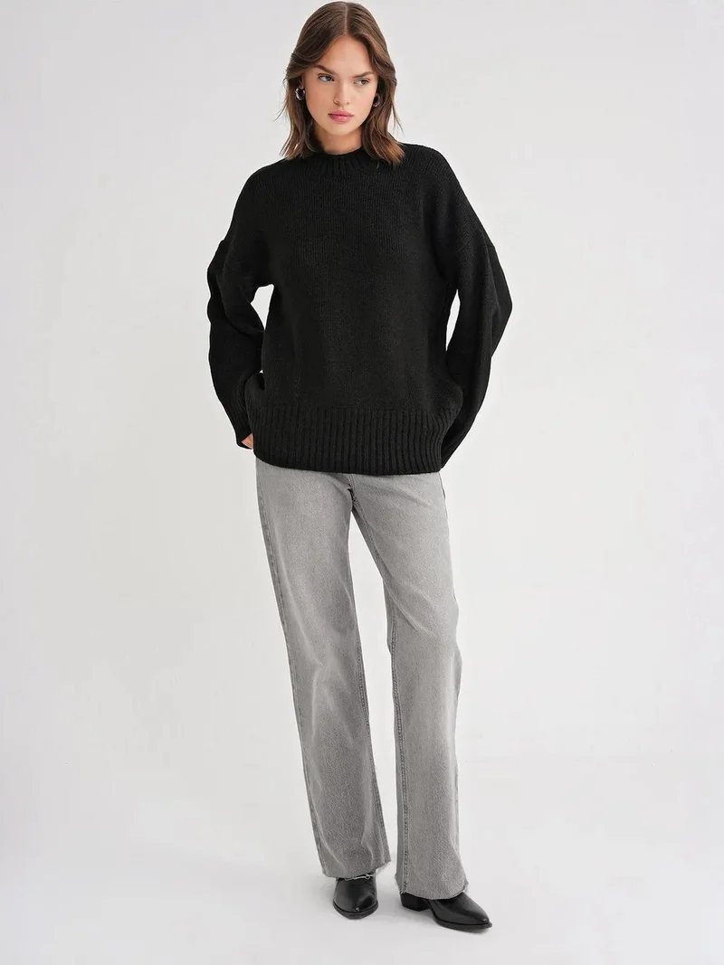 MixRay Mixray Oversized Ribbed Knit Sweater with Crew Neck