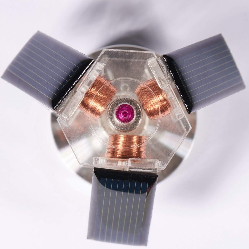 Sunnytech Mini Solar Vertical Mendocino Motor Educational Model Science Physics Toy Home Office Desk Decor QZ08A - Image 3