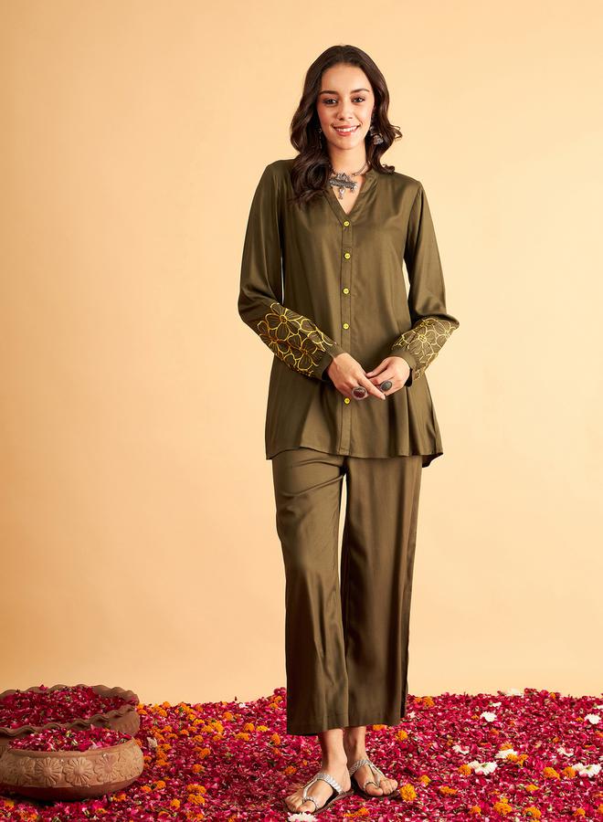 SASSAFRAS Floral Embroidered Sleeve Shirt and Pants Co-Ords - Image 1