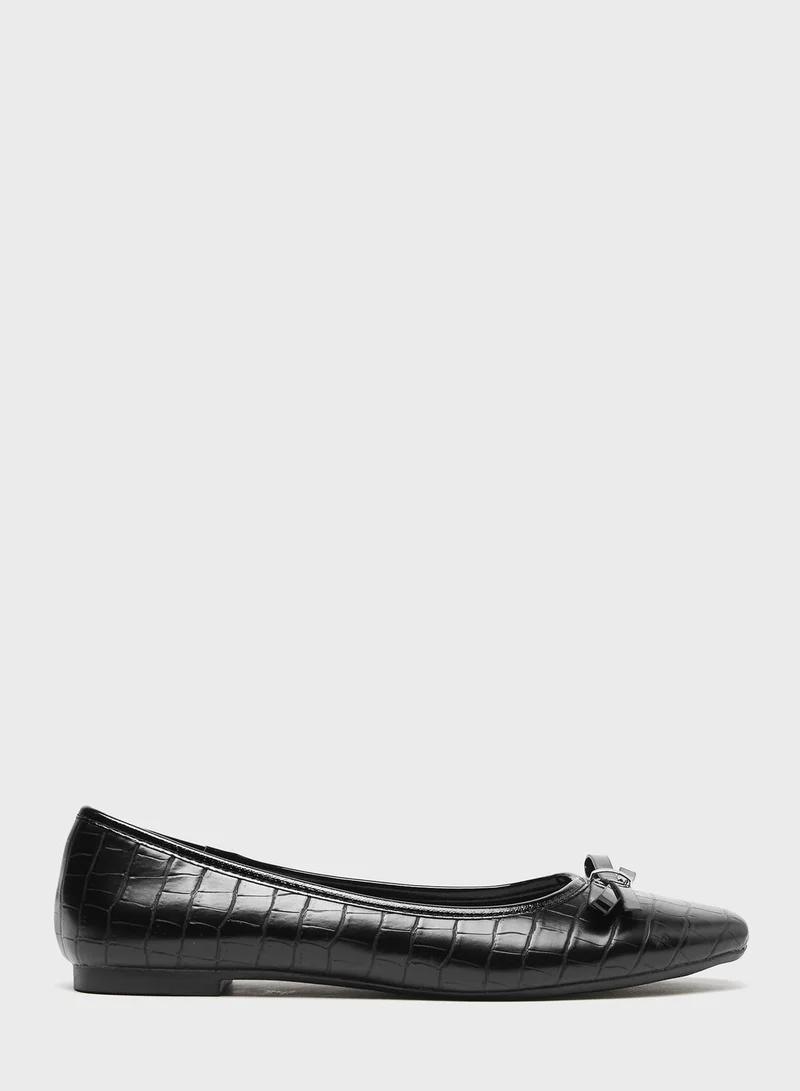 Celeste Pointed Toe Ballerinas