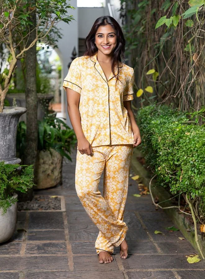 Aadaraya Aadaraya Pyjama Set Shirt and Pants Rayon