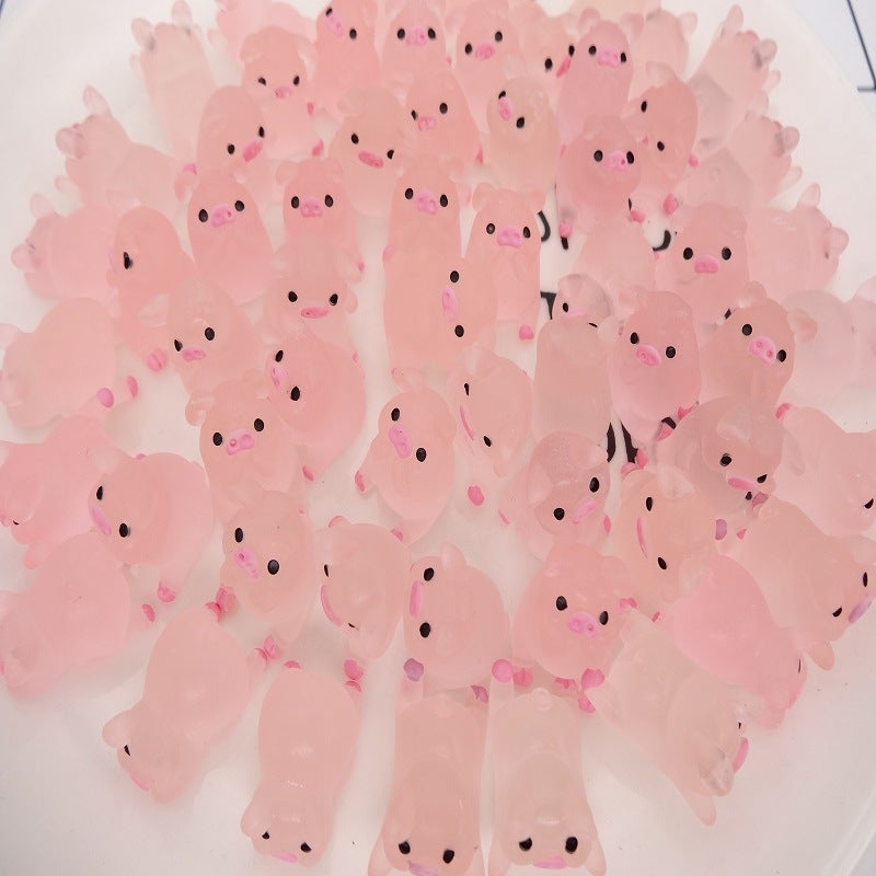 Explosive Luminous Cute Piggy Car Ornaments Pendant Cream Glue Mobile Phone Shell Material Jewelry Cartoon Accessories - Image 4