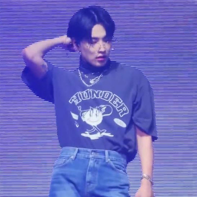 تي شيرت قصير الأكمام بطباعة الكتف الفضفاض لحفل جولة ATEEZ العالمية BREAK THE WALL Same Style - Image 5