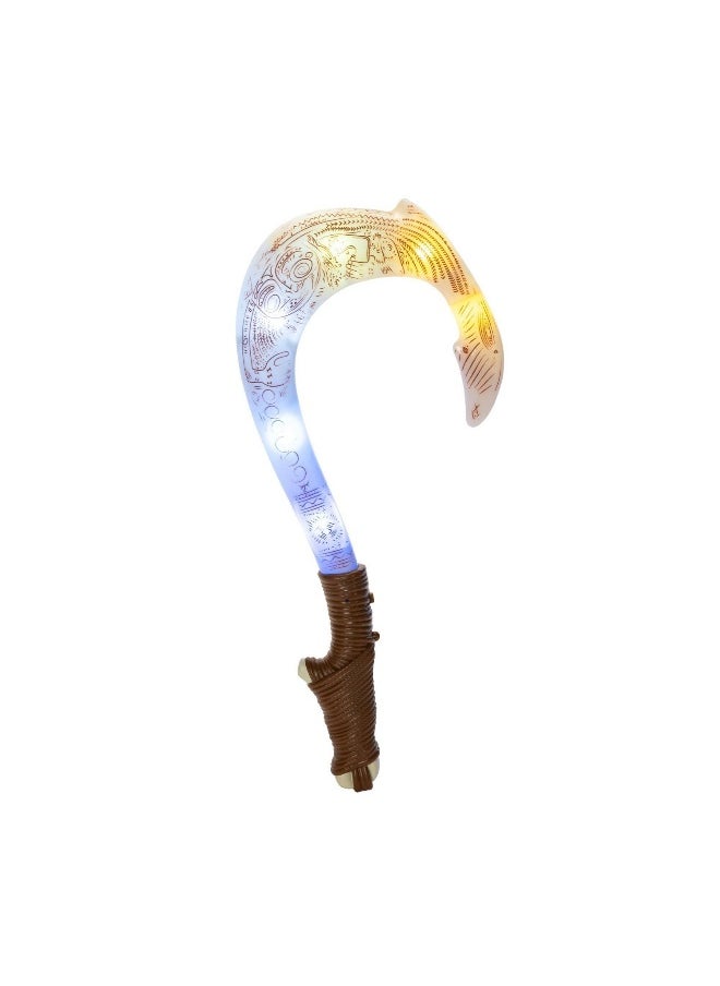 Disney Disney Moana 2 Maui's Magical Fish Hook Accessory with Lights  - Image 3