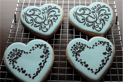 Designer Stencils C202 Swirl Valentine Heart Cookie Stencils BeigeSemiTransparent - Image 4