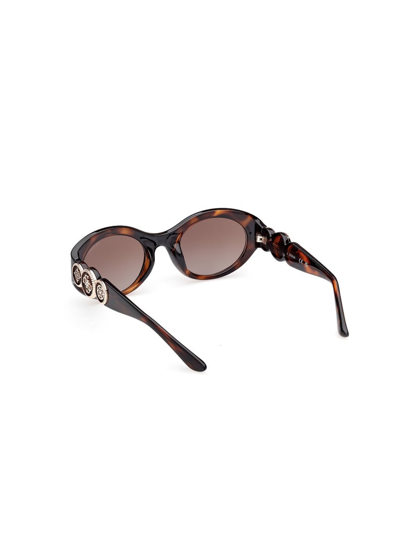 GUESS نظارات شمسية نسائية بنية بيضاوية بإطار كامل من غس - Image 3