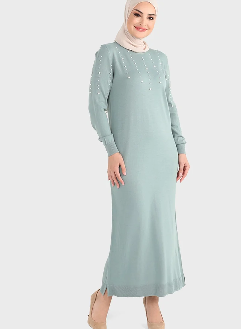 Tavin by Modanisa Embellished Knitted Dress