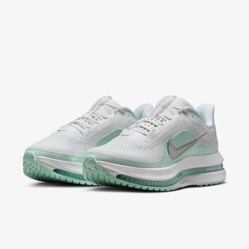 Nike Women's Pegasus Premium Road Running Shoes