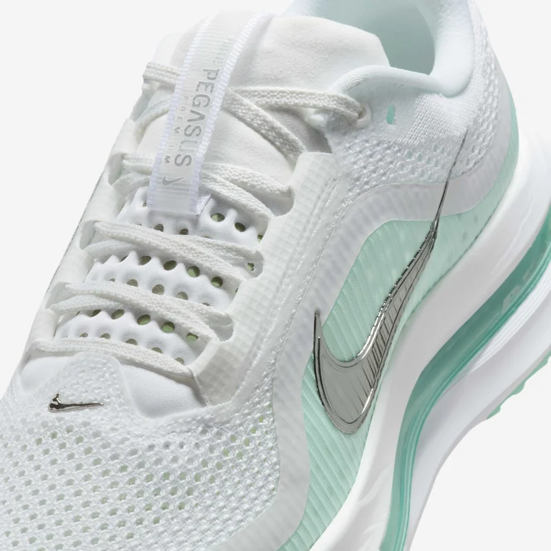 Nike Women's Pegasus Premium Road Running Shoes