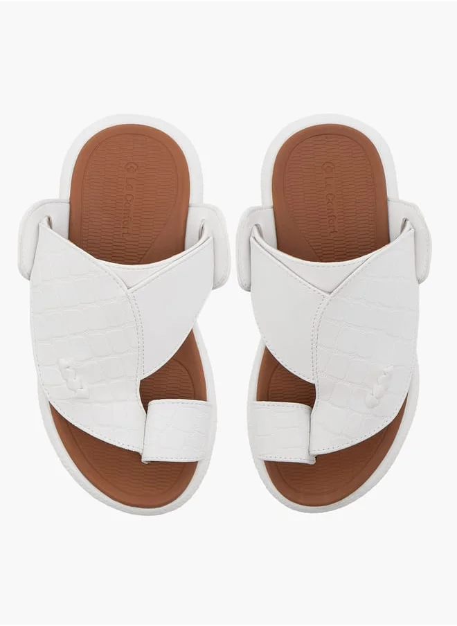 لو كونفورت Boys Textured Arabic Sandal with Toe Detail