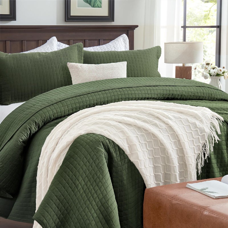 SunStyle Home Olive Green Queen Quilt Bedding Set, Lightweight Comforter Bedspread Blanket Full Soft Reversible Coverlet All Season 3pcs Army Green Square Quilted Bed Set with 2 Pillow Shams for Couch - Image 5