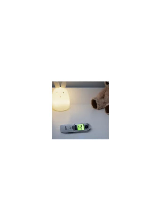 BRAUN BRAUN ThermoScan 7+ Ear thermometer with Age Precision and Night Mode IRT 6525, White  - Image 3