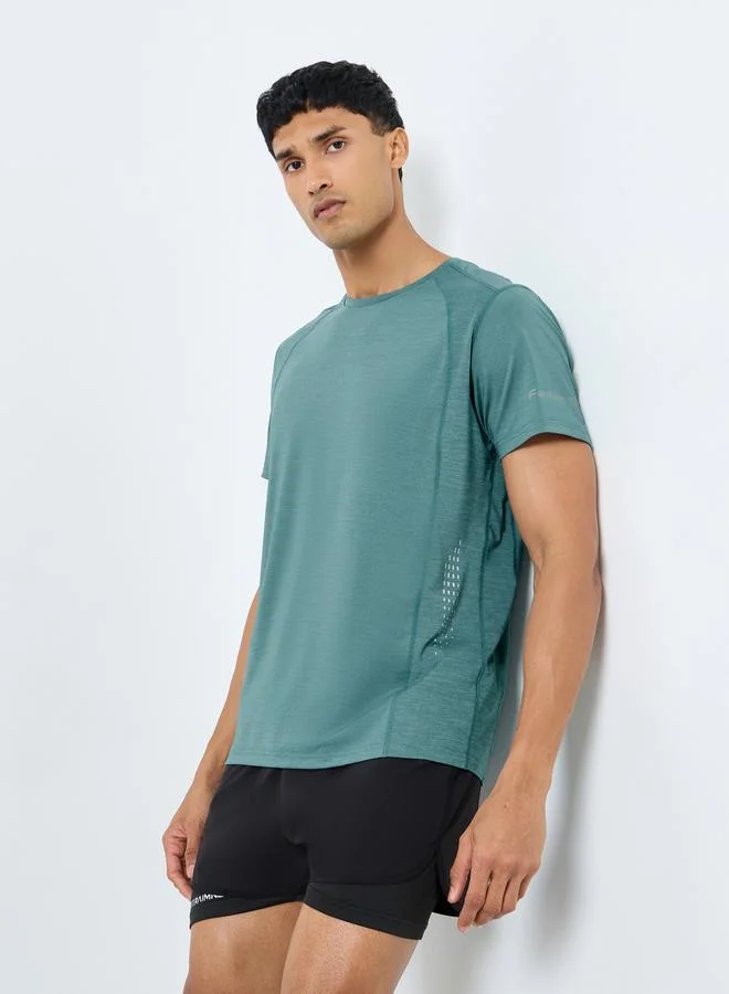 Styli Active Panel Detailing Quick Dry T-Shirt with Print Detail