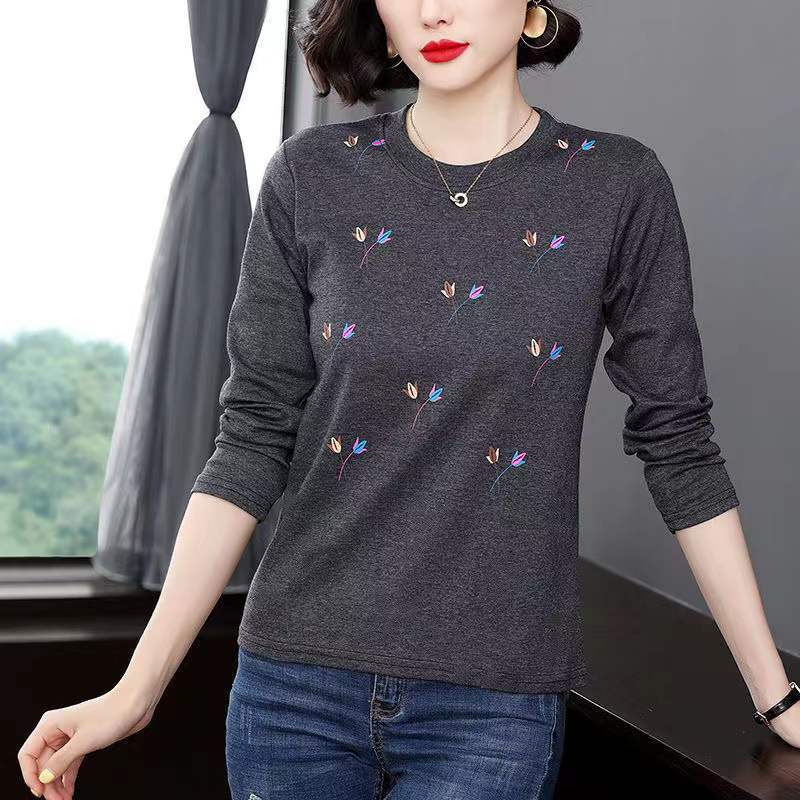 T-Shirt Mother'S Wear Creative Printed Round Neck Long-Sleeved Bottoming Shirt Spring & Fall Korean Style Belly-Covering Age-Reducing Large Size Slimming Look Top - Image 4