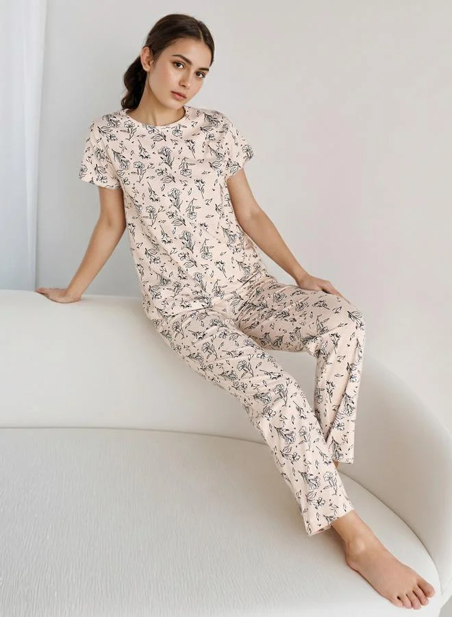 سبلاش فيڤ طقم بيجامة تي شيرت وبنطلون