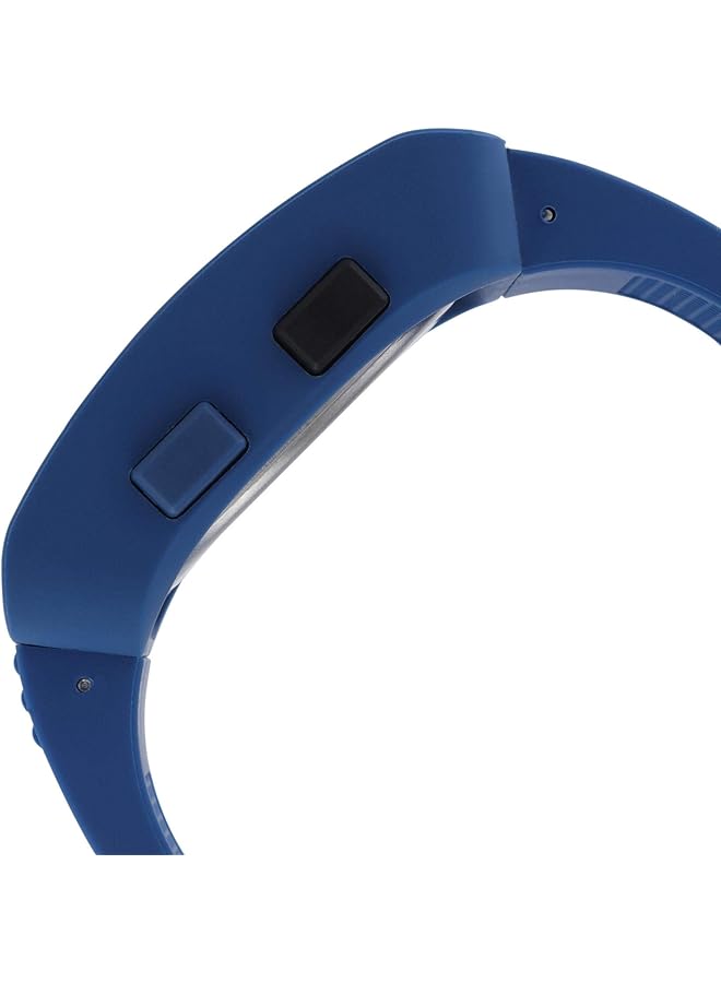 فاستراك 38009Pp02 ساعة رقمية للرجال مقاومة للماء حتى 30 مترًا بمينا أسود وسوار من السيليكون باللون الأزرق - Image 4