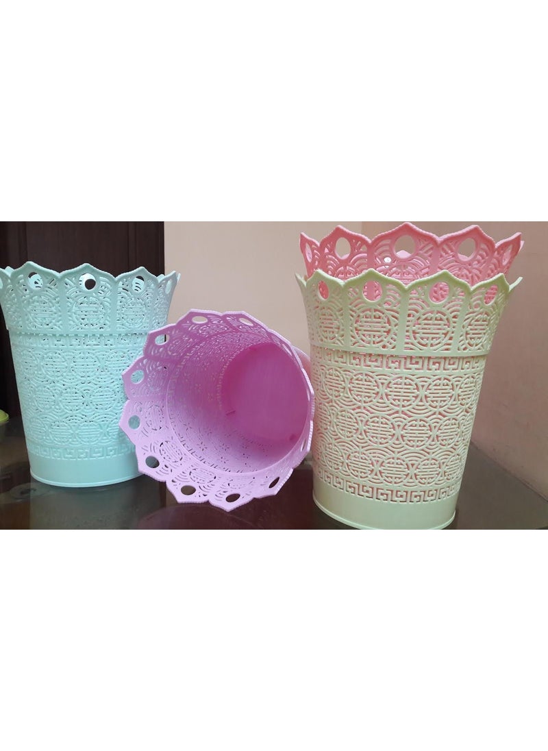 Homies HOMIES Plastic Multipurpose Crown Shape Tapered Floral Square Storage Box Blue 25x30 cm  - Image 1