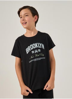 Styli Slogan Print Round Neck T-Shirt and Shorts Set  - Image 1