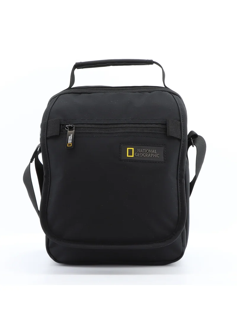 ناشيونال چيوغرافيك National Geographic Mutation Utility Bag With Flap Black, Casual Durable Water Resistant Top Handle Carry Bag For Men And Women, School College University Business And Outdoor Daypack