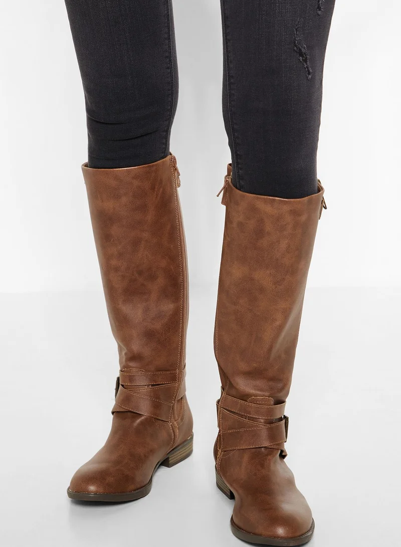 STEVE MADDEN Heisnbrg High Knee Boot