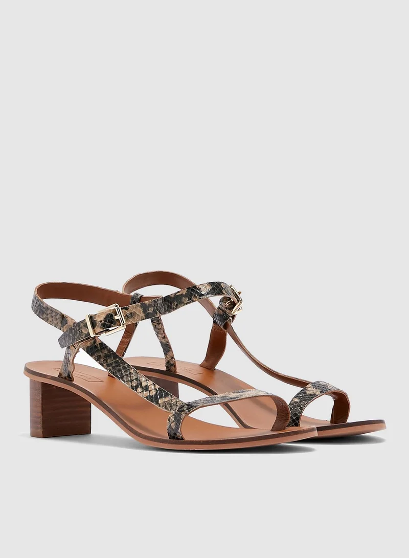 TOPSHOP Venus Asymmetric Sandal - Nude