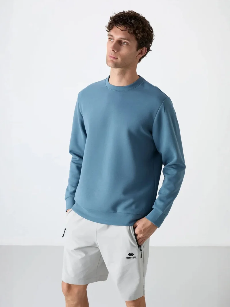 تومي لايف TOMMY Men's Plain Crew Neck Sweatshirt