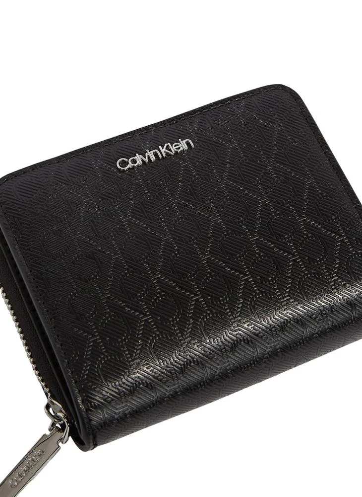 كالفن كلاين Must Medium Zip Around Wallet
