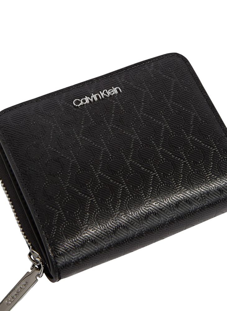 CALVIN KLEIN Must Medium Zip Around Wallet  - Image 3
