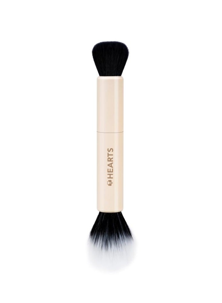 Hearts Do Makeup Brush – B001 - Image 1
