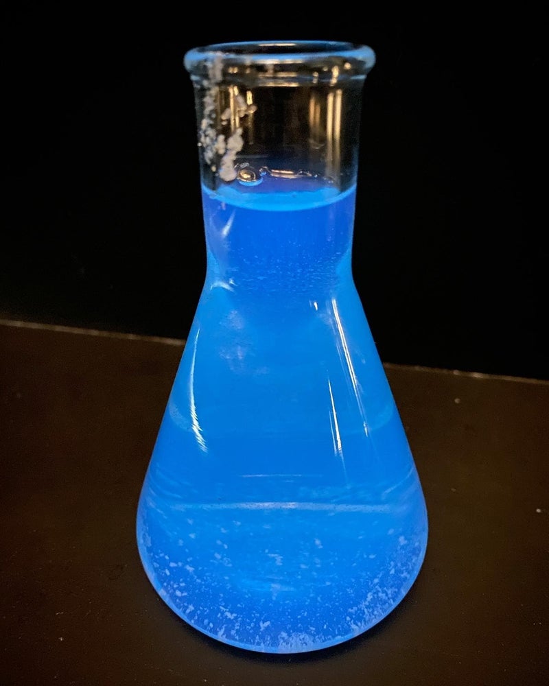 ALDON Innovating Science Instant Light Powder Chemiluminescence Demo Kit - Image 5