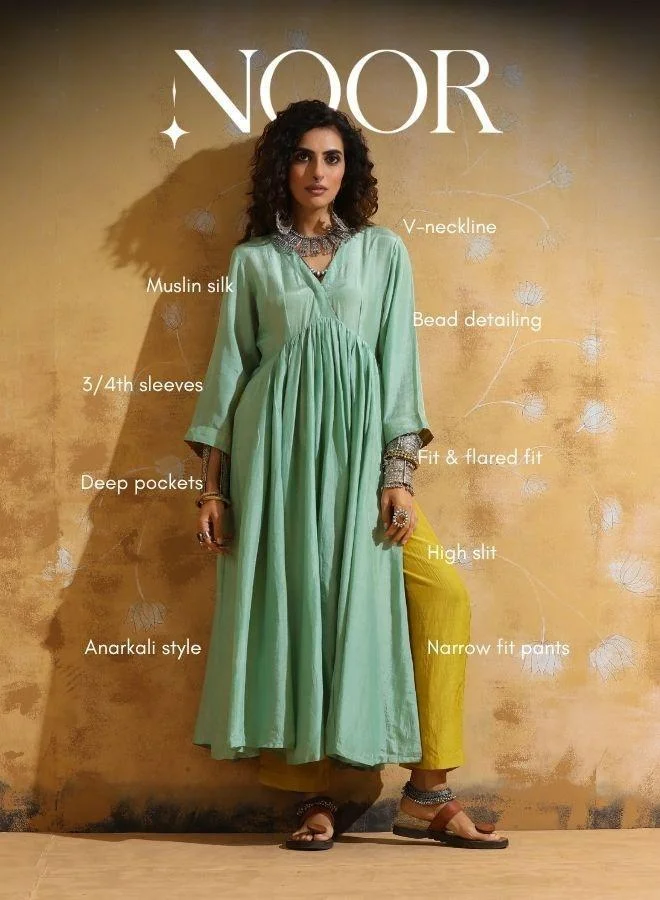 trueBrowns trueBrowns Mint Green Muslin Silk Anarkali Kurta Pant Set