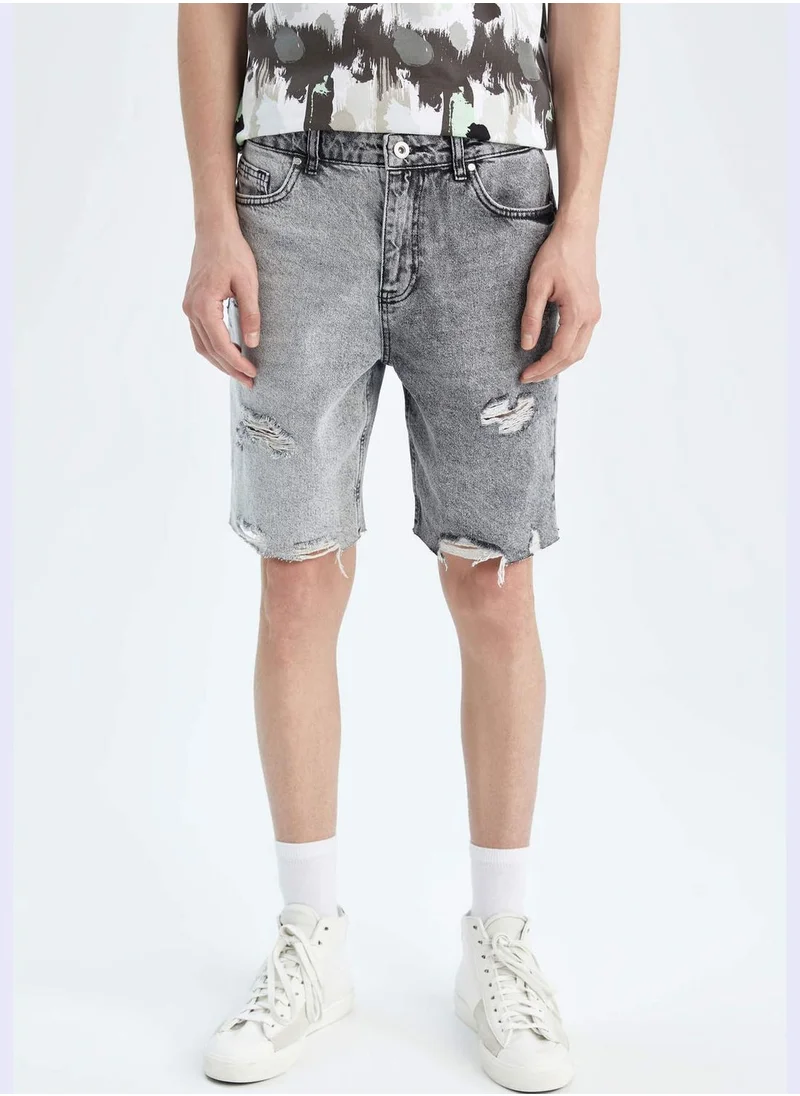 DeFacto Slim Fit Denim Shorts