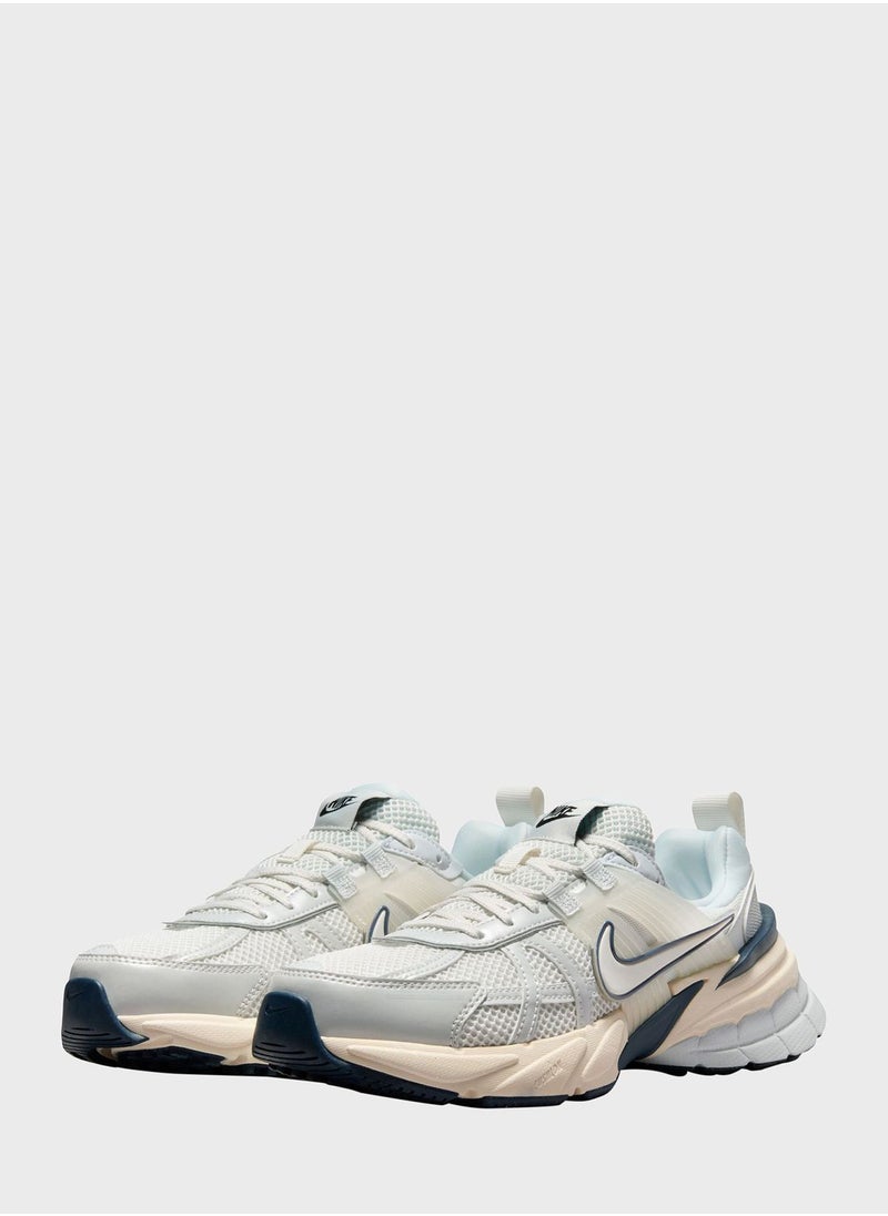 Nike - V2K Run - Image 1
